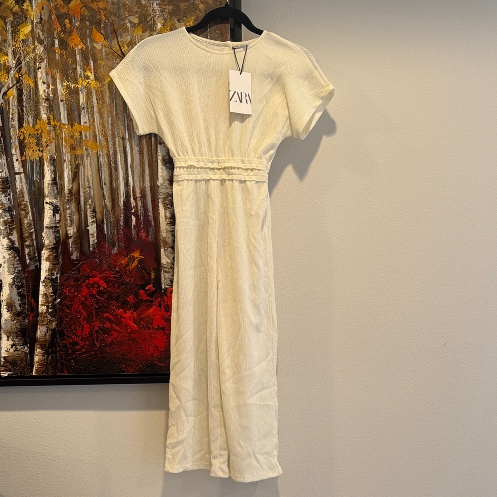 Zara Cream Short-Sleeve Jumpsuit with Waist Detail